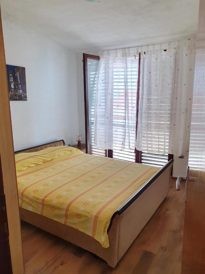 Aenona Sunny Apartment Врси Екстериор снимка